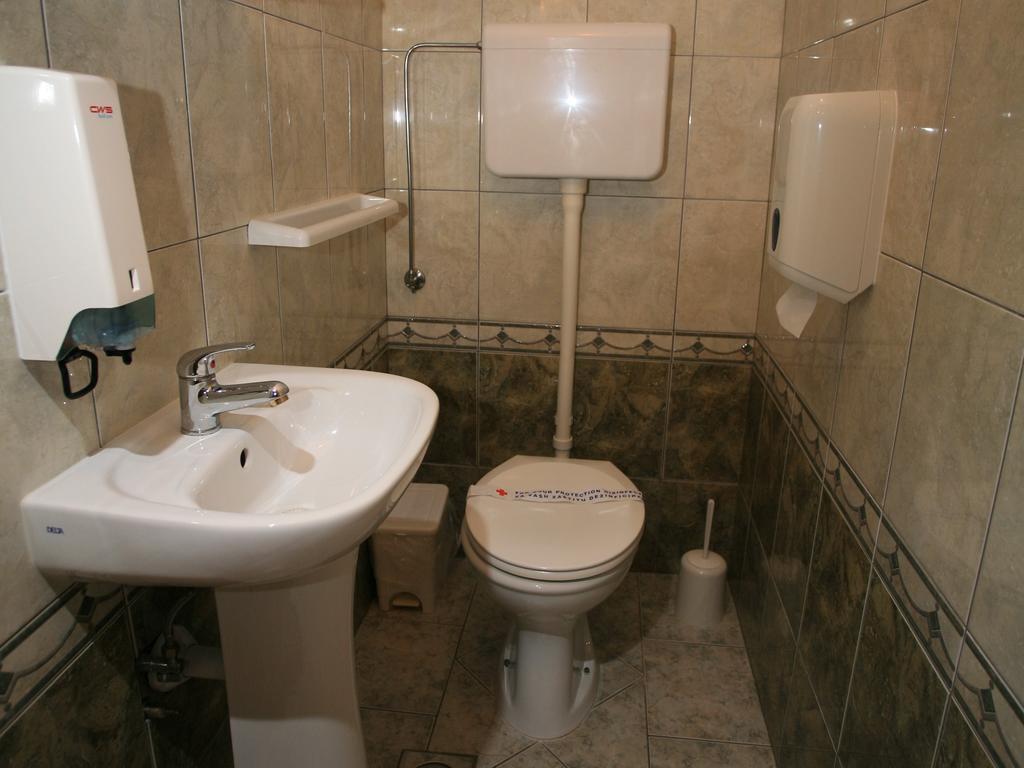 Apartments Vrata Baranje Bilje Δωμάτιο φωτογραφία