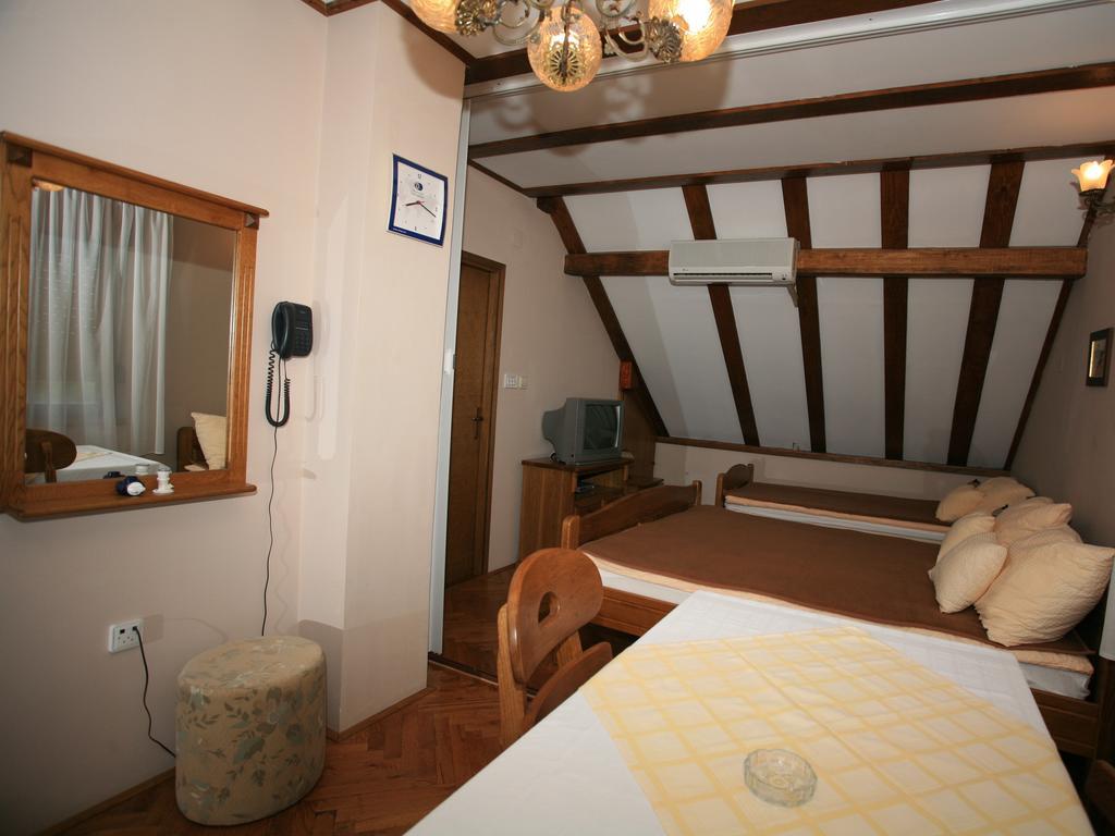 Apartments Vrata Baranje Bilje Δωμάτιο φωτογραφία
