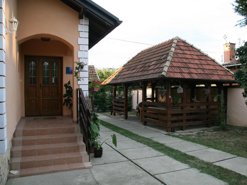 Apartments Vrata Baranje Bilje Εξωτερικό φωτογραφία