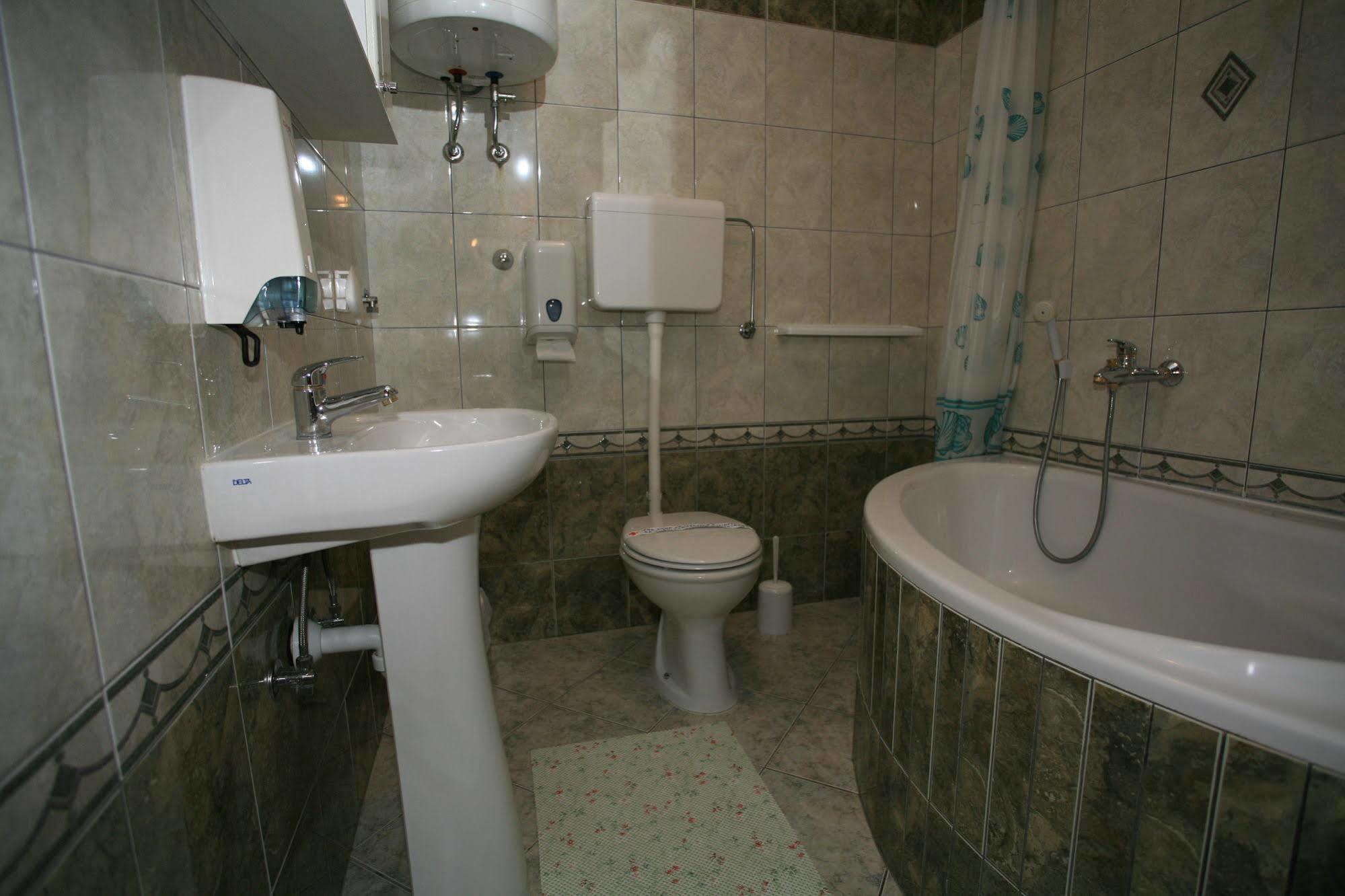 Apartments Vrata Baranje Bilje Εξωτερικό φωτογραφία