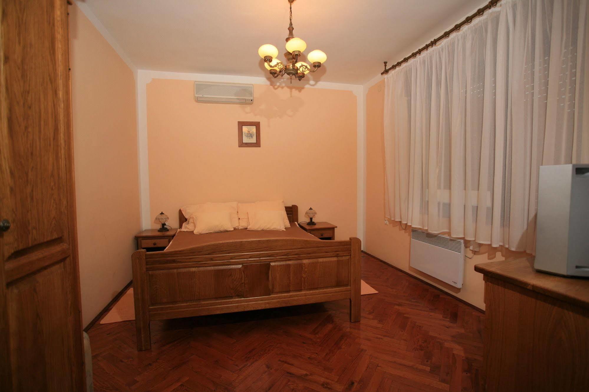Apartments Vrata Baranje Bilje Εξωτερικό φωτογραφία